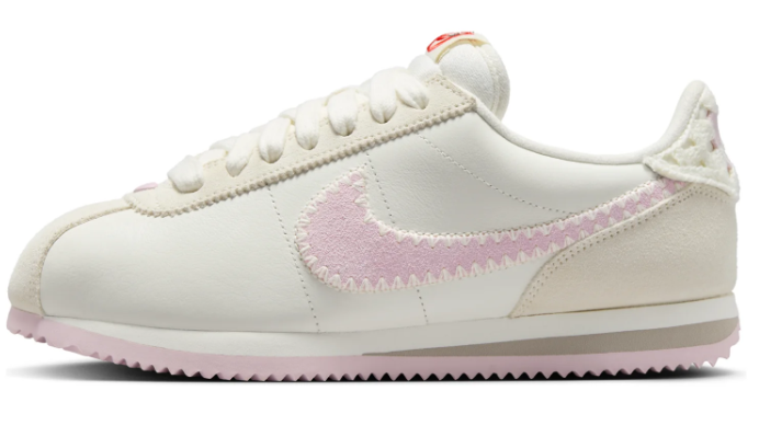 Women's Nike Cortez – Valentine's Day