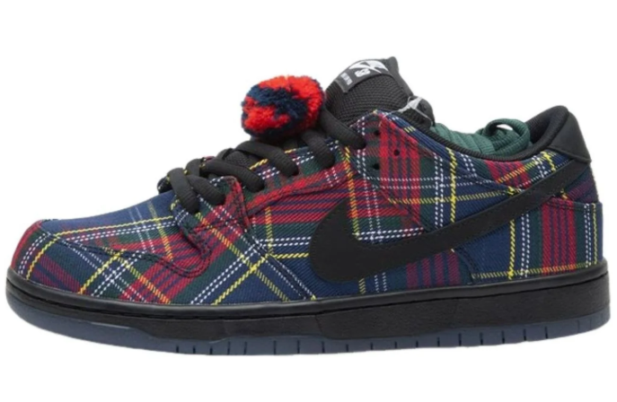 Nardwuar x Nike SB Dunk Low – Tartan