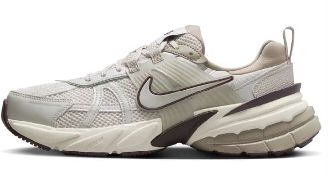 Women's Nike V2K Run – Light Greenish Brown / Khaki Earth / Light Bone